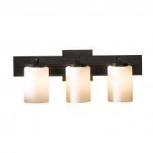  206303-SKT-05-GG0188 - Ondrian 3 Light Horizontal Sconce